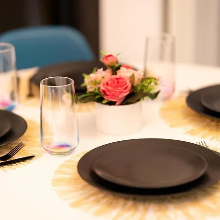 Artsy Riverside - 1br Amazing Appartamento Bucarest