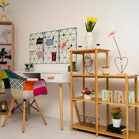 Artsy Riverside - 1br Amazing *