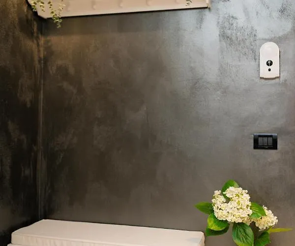 Artsy Riverside - 1br Amazing * Bucarest