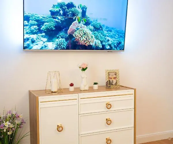 Artsy Riverside - 1br Amazing * Bucareste