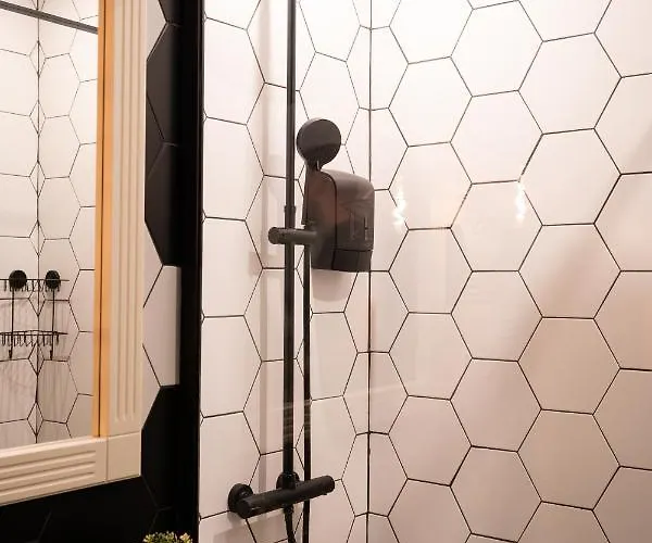 Appartamento Artsy Riverside - 1br Amazing