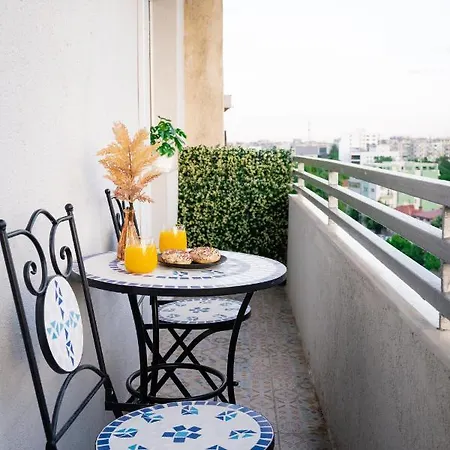 Artsy Riverside - 1br Amazing Бухарест